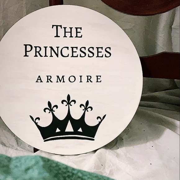 Meet your Posher - Picture 13 of 13